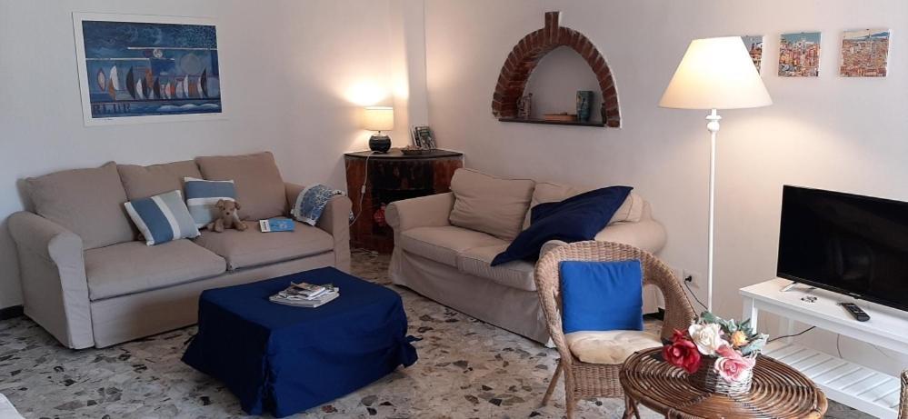 Joivy Spacious 2 Bedroom Apt With Terrace At The Heart Of The ורנאצה מראה חיצוני תמונה