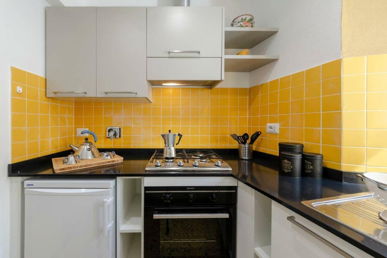 Joivy Spacious 2 Bedroom Apt With Terrace At The Heart Of The ורנאצה מראה חיצוני תמונה